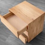 Szafka nocna z litego drewna Kobko 3L