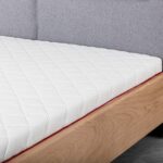 Elegancka Sypialnia z Łóżkiem Dębowym Lelina C