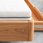 Łóżko Dębowe do Nowoczesnych Wnętrz Lelina L