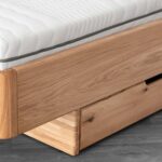 Łóżko Dębowe do Nowoczesnych Wnętrz Lelina L