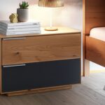 Elegancka szafka nocna z litego drewna Eleana 2L-RE