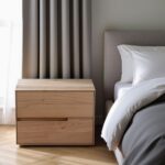 Klasyczna szafka nocna drewniana Kobko 2L