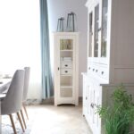 Wysoka Witryna z Drewna FELIX