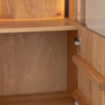 Nowoczesna Witryna z Regałem Essentia