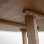 Klasyczny dębowy nowoczesny stolik Basic