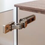 Elegancka dębowa nowoczesna witryna Essentia