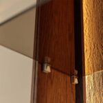 Industrialna nowoczesna dębowa witryna Essentia