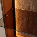 Industrialna nowoczesna dębowa witryna Essentia