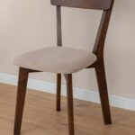 Krzesło dębowe z beżowym siedziskiem MAX