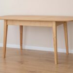 Klasyczny nowoczesny dębowy stół 120 cm Basic