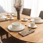 Klasyczny nowoczesny dębowy stół 90 cm Basic