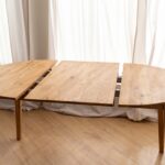 Klasyczny nowoczesny dębowy stół 90 cm Basic