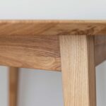 Klasyczny nowoczesny dębowy stół 90 cm Basic