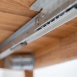 Klasyczny nowoczesny dębowy stół 90 cm Basic