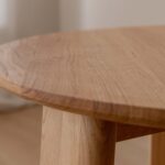 Nowoczesny dębowy stolik nocny Asento