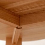 Klasyczny nowoczesny dębowy stolik 61 cm Asento