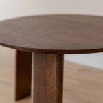 Klasyczny dębowy nowoczesny stolik 61 cm Asento