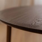 Klasyczny dębowy nowoczesny stolik 71 cm Asento