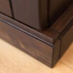 Nowoczesna szafa 70 cm tabacco 3-drzwiowa Kalari