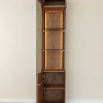 Minimalistyczna dębowa nowoczesna witryna Essentia