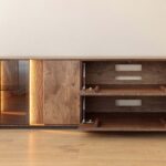 Szafka RTV 165 cm tabacco 2 półki Essentia