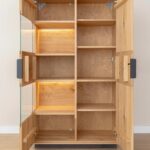 Dębowa Witryna Plaster Drewna Loftwood Stojąca