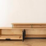 Szafka RTV Dębowa z Lamelami Loftwood