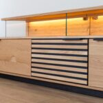 Szafka RTV Dębowa z Lamelami Loftwood