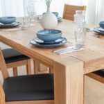 Solidne drewniane krzesło Set