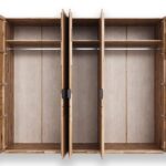 Klasyczna szafa z litego drewna K50EF5E