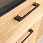 Witryna z szufladami Taharo