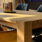 Stół Dębowy Rustykalny z Naturalnym Rantem – Taverno