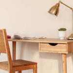 Biurko toaletka z litego drewna Lina