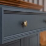 Drewniana komoda z szufladami INGRID