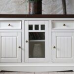 Komoda z przeszklonymi drzwiczkami INGRID