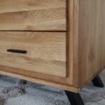 Dębowa Szafa Dwudrzwiowa na Nóżkach ALAMOS LOFT