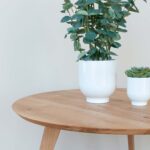 Stolik okrągły z drewna 70 cm Basic