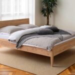 Łóżko Dębowe do Wygodnej Sypialni Hatalik