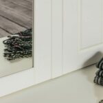 Panel z wieszakami i lustrem do przedpokoju INGRID